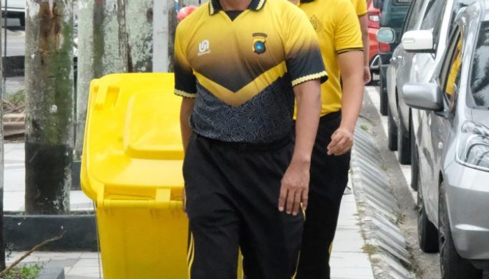 Wujudkan Kota Asri, Wakapolda Babel Ajak Seluruh Personel Ikut Kurvei di Alun-Alun Kota Pangkalpinang
