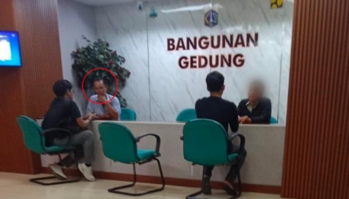 Akses Fingerprint untuk Calo? Keberadaan Munthe (diduga calo perijinan) Dipertanyakan di Suku Dinas Tata Ruang Jakbar