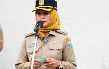 Langgar Tata Ruang, Pemprov DKI Segel Bangunan Padel di Puri Indah