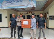 Perkuat Ketahanan Pangan, Kapolsek Parungpanjang Serahkan Bantuan Alat Tanam Jagung di Desa Pingku