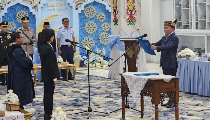 Gubernur Lantik Linae Victoria Aden sebagai Pj Sekda Kalteng, Tekankan Peran Strategis Birokrasi
