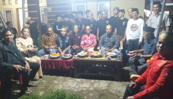 ‎Pertegas Pelestarian Tradisi, Putra Mahkota Kerajaan Gowa Sambangi Sanggar Bela Diri Toddopuli