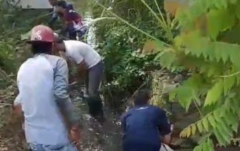 Abaikan Keluhan Warga 10 Tahun, Warga Puri Serang Hijau Swadaya Normalisasi Sungai Tanpa Bantuan DLH Kota Serang