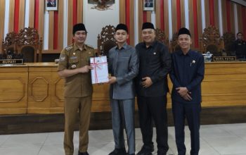 Sekwan Bengkulu Utara Tekankan Disiplin dan Integritas ASN sebagai Kunci Pelayanan Prima di Sekretariat DPRD