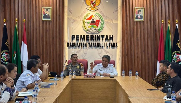 ‎Wakil Bupati Tapanuli Utara Fasilitasi Dialog Terkait Kendala Pencairan Dana Supplier MBG