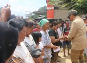 ‎Tinjau Lokasi Bencana di Simangumban, Bupati Taput Instruksikan Penanganan Cepat dan Pastikan Logistik Aman