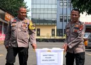 Polsek Kelapa Gading Gelar Jumat Peduli, Bagikan 50 Nasi Kotak untuk Ojol dan Warga