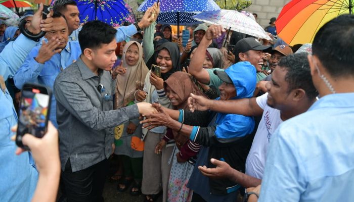 Tinjau Sentra Industri Garam Rote Ndao, Wapres Dorong Percepatan Swasembada dan Penguatan Ekonomi Pesisir