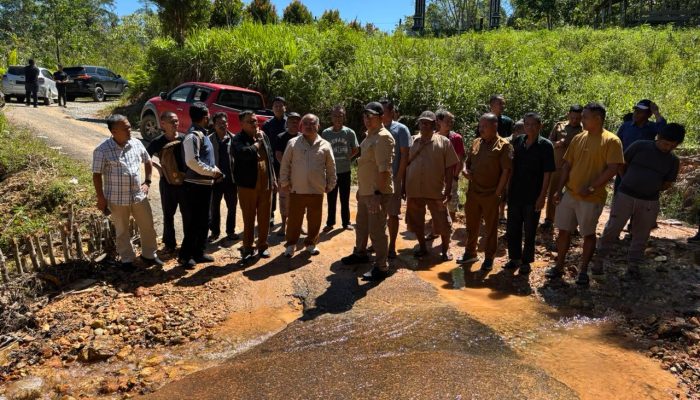 ‎Bupati Taput Tinjau Jalan BKPSU dan Huntap Bantuan Jabar