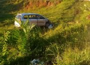 Dua Avanza Tabrakan Adu Kambing di Lintas Sumatra Bukit Makmur, Bagian Depan Ringsek Parah
