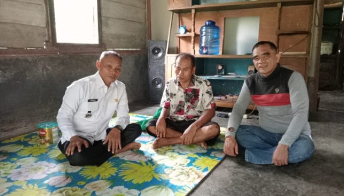 ‎Camat Tegaskan Penghentian Bansos Sdr. Lubar Sesuai Regulasi DT-SEN, Upaya Verifikasi Ulang Sedang Berjalan