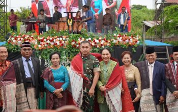 KSAD Hadir di Toba, Bupati : Terimakasih Atas Program Bakti Karya TNI AD Untuk Rakyat