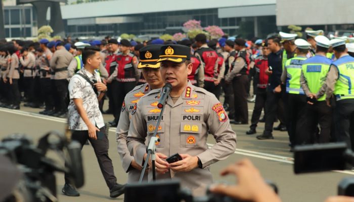 Polda Metro Jaya Siapkan 6.088 Personel, Kapolda Ingatkan Aksi Mahasiswa Dilayani Humanis