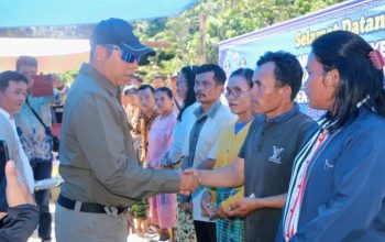 Bupati Tapanuli Utara Serahkan Kunci 6 Unit Rumah Bantuan KDM