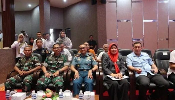 Danlanal Bintan Wakili Dankodaeral IV Hadiri Rapat Paripurna DPRD Kepri