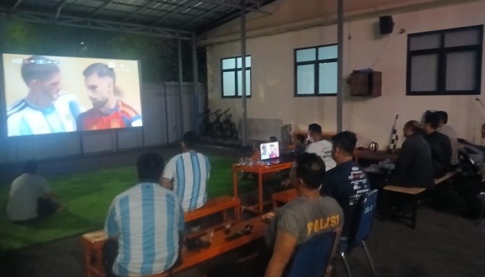 Polsek Kelapa Gading Gelar Nobar Final Piala Dunia 2026 Bersama Potmas, Perkuat Sinergi Jaga Kamtibmas