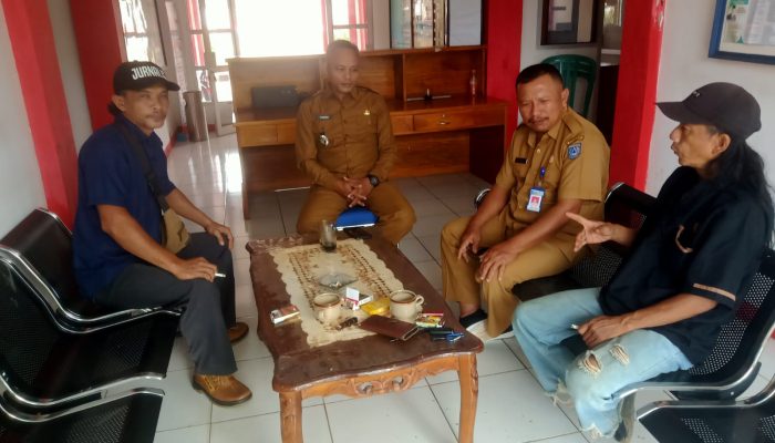 PERTEMUAN CAMAT PINANG RAYA DENGAN MEDIA: BAHAS SINERGITAS DAN GOTONG ROYONG BANGUN DESA