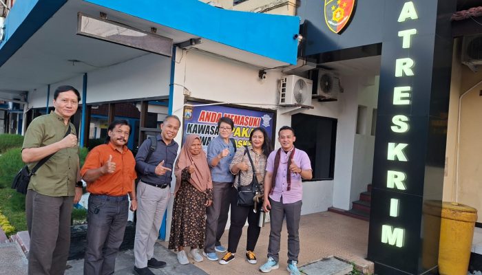 ‎Tim Hukum Sri Patokah Hadirkan Saksi Ahli dalam Pemeriksaan di Polres Blitar Kota