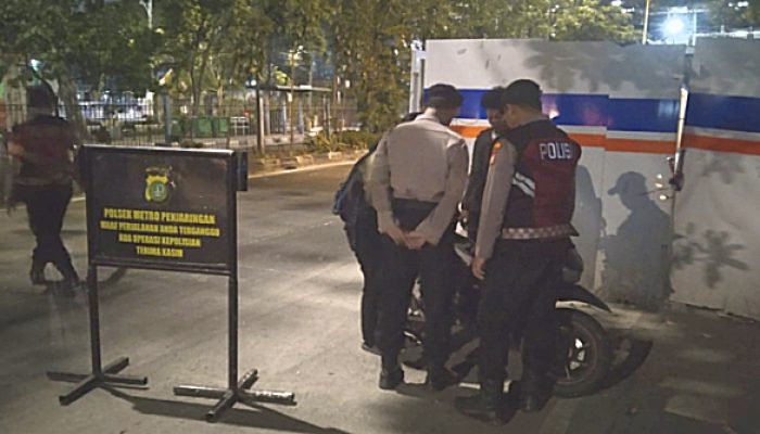 Patroli KRYD Polsek Metro Penjaringan Sita Satu Motor Tak Bersurat, Antisipasi Tawuran hingga Kejahatan Jalanan