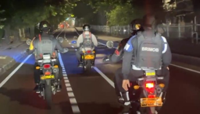 Brimob Polda Metro Jaya Gagalkan Aksi Vandalisme Saat Patroli Malam di Jakarta Timur