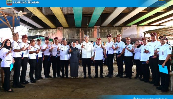 Bupati Egi Tinggalkan Aula, Pilih Bawah Flyover Natar untuk Lantik 12 Pejabat