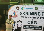 Pengamanan dan monitoring Polsek penjaringan pada giat pemeriksaan kesehatan gratis