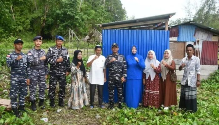 Danlanal Simeulue Resmikan Toilet di Pantai Babang, Wujud Kepedulian TNI AL Terhadap Fasilitas Masyarakat