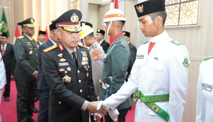 Kapolda Banten Hadiri Pengukuhan Paskibraka dan Pasukan 45 Provinsi Banten 2026