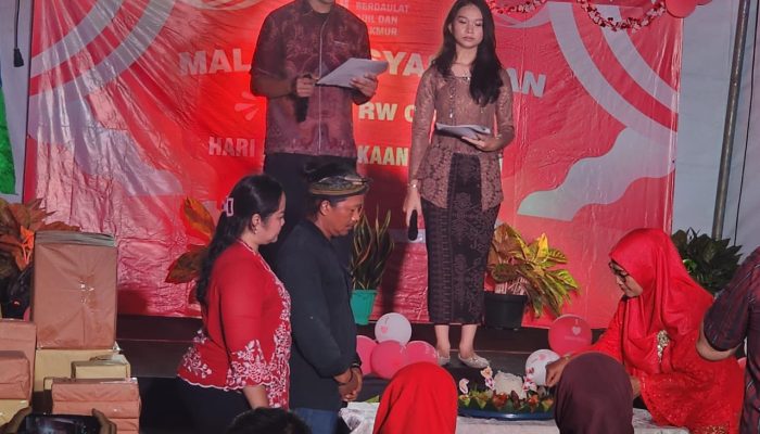 Malam Tasyakuran HUT ke-81 RI di Griya Asri Taman Mini, RT 03 RW 023 Pererat Silaturahmi dan Guyub Warga