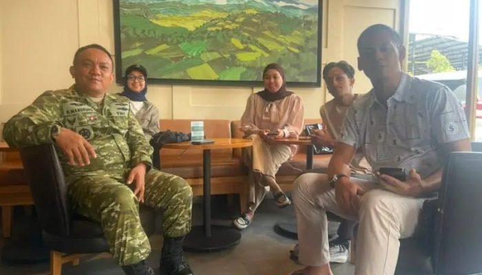 Kaca Mobil Warga Pecah Terkena Puing Flare, TNI AU Minta Maaf dan Siap Ganti