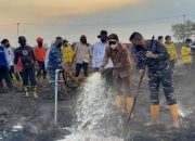 Strategi Pemadaman Karhutla, Padamkan Bara Dari Dalam Gambut