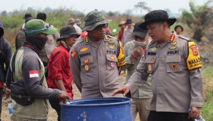 Polda Jambi Cek dan Tangani Karhutla di Sungai Aur, Luas Lahan Terbakar Capai 20 Hektare