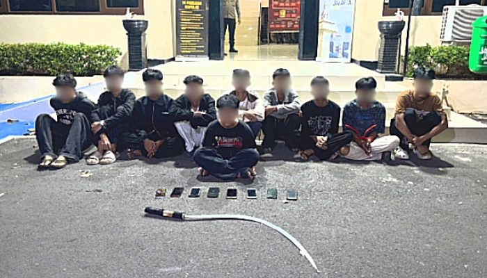 Patroli Gabungan Brimob Amankan 18 Pemuda Diduga Hendak Tawuran di Jakarta Timur