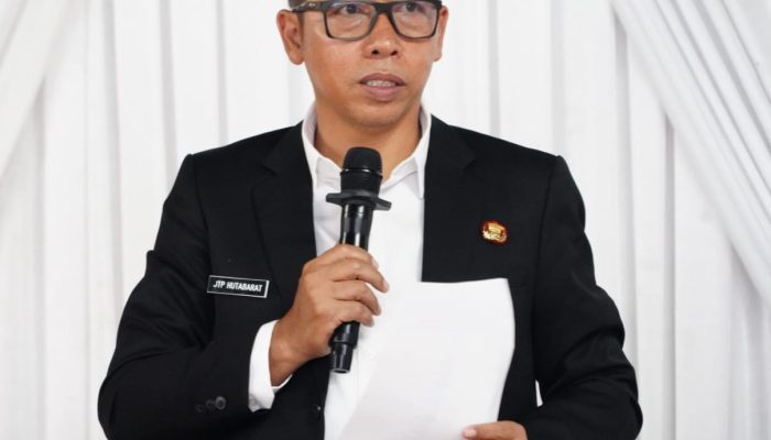 ‎Sambut HUT ke-81 Taput, Bupati JTP Terapkan Strategi Efisiensi : Ekonomi Warga Bergerak