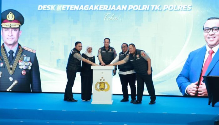 Kawal Hak Pekerja, Kapolri Resmikan Desk Ketenagakerjaan Polri Tingkat Polres di Jombang
