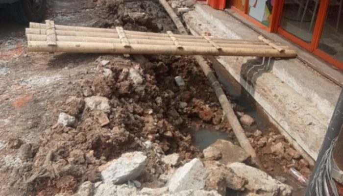 Proyek U-Ditch Rp. 1,1 Miliar di Koja Diduga Asal-Asalan, K3 Diabaikan dan Lantai Kerja Fiktif